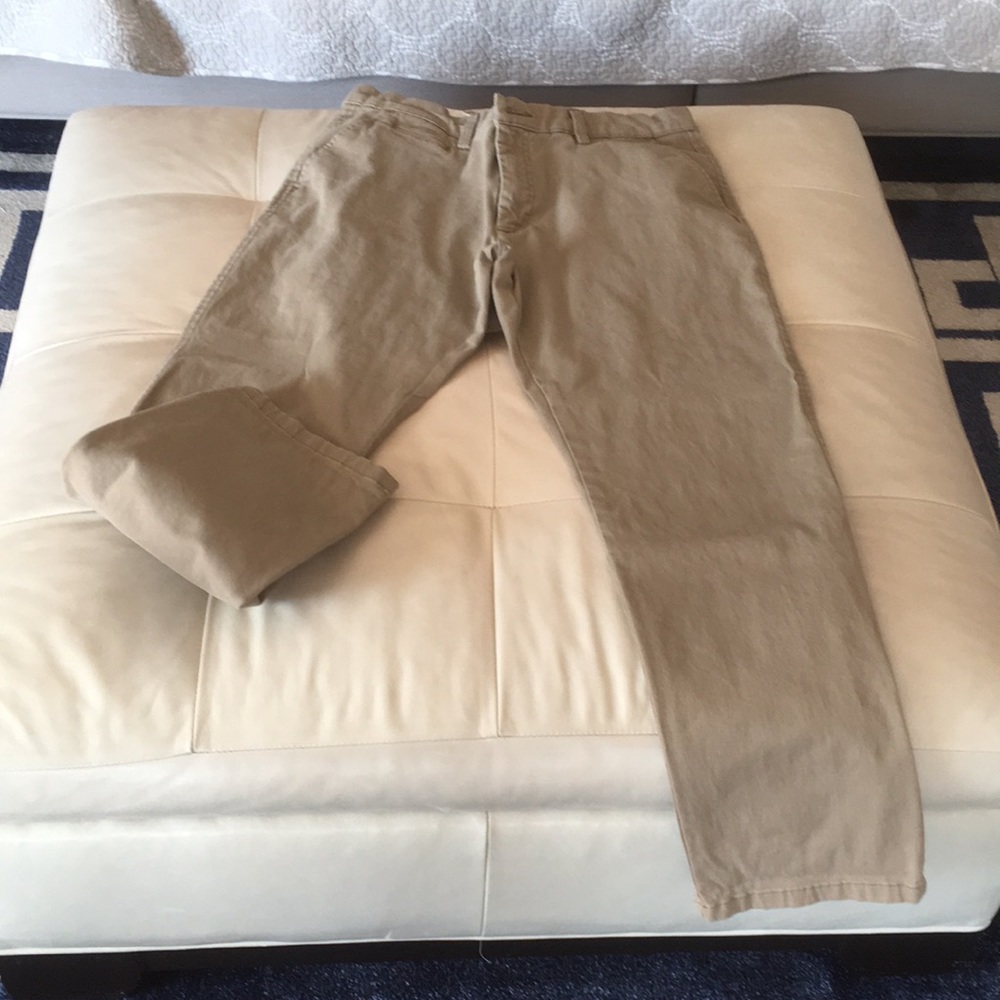 Men’s khakis